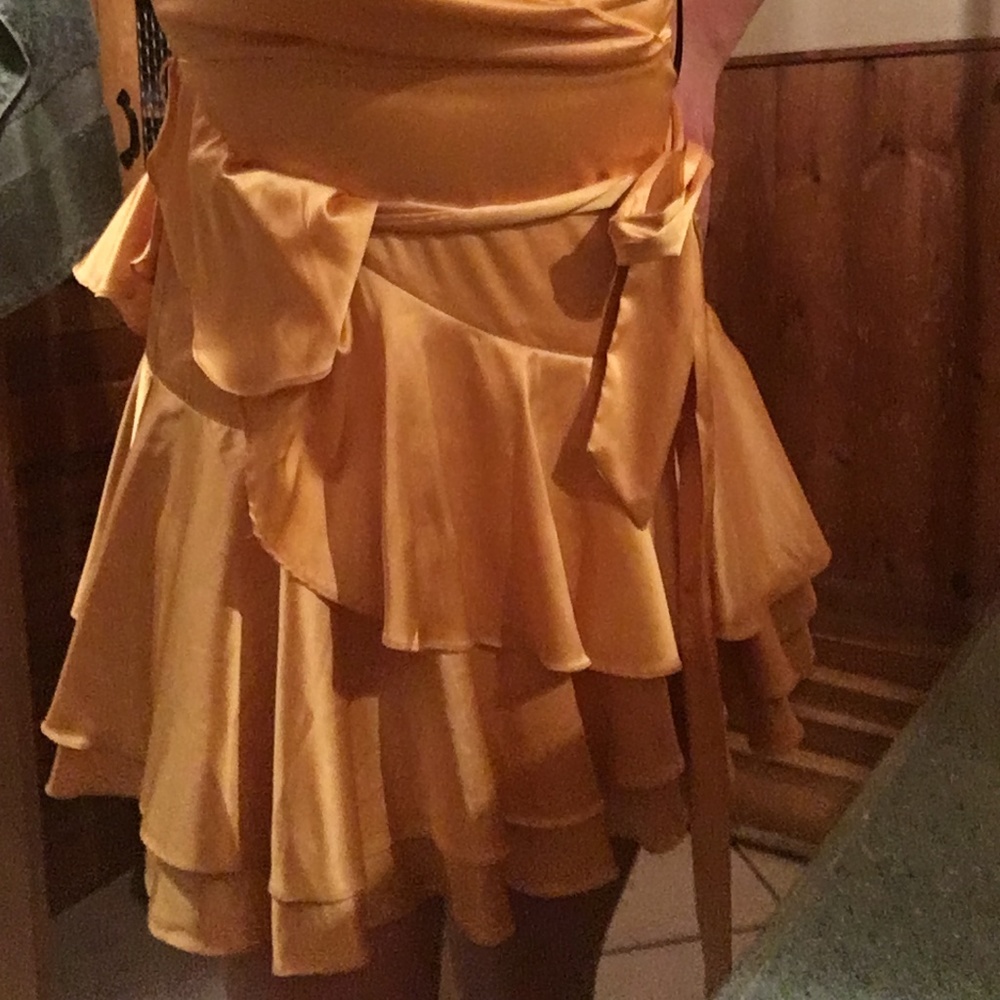 Yellow Dress - Picture 2 of 8